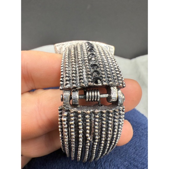 Modern Chunky Bracelet‎ Hinged Clamper Grey  Y2K6.5" - Picture 4 of 9